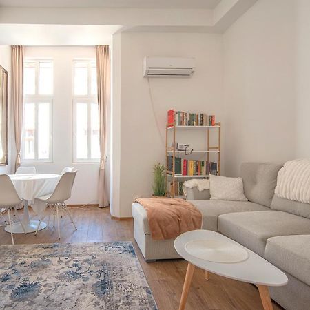 Supreme Luxury Top Central 1 Bedroom Apartment Софія Екстер'єр фото